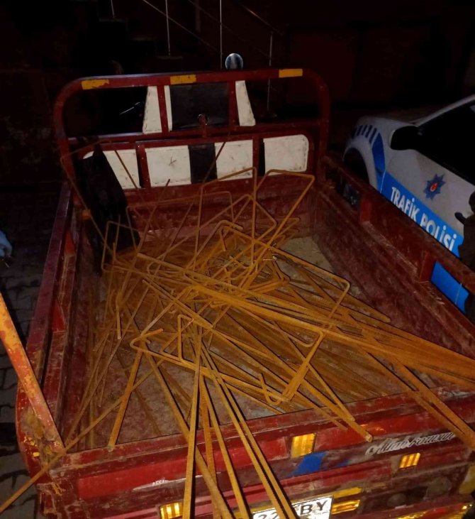 600 Kilo Demir Çalan 4 Kişi Tutuklandı