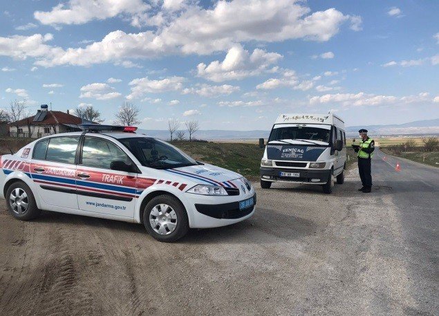 Eskişehir’de Jandarmadan Eş Zamanlı Trafik Denetimi