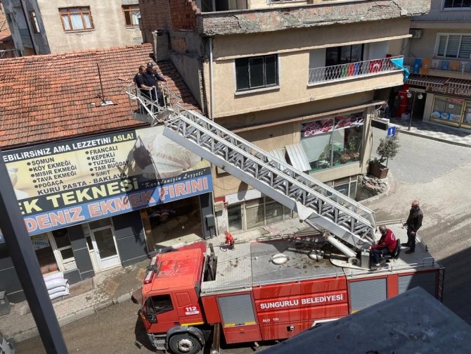 Baca Yangını Korkuttu