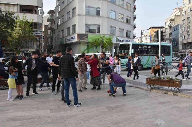 Kadına Şiddeti Gerçek Sanıp Müdahale Etmek İstediler