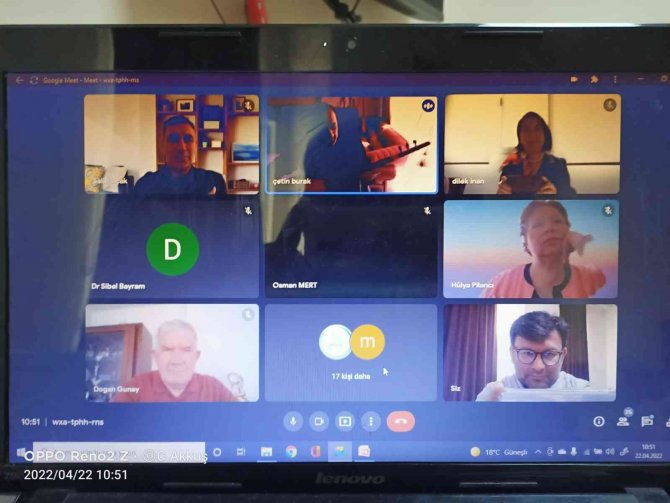 Alaşehirli İki Öğretmen Uluslararası Sempozyumda Türk Müziğini Anlattı