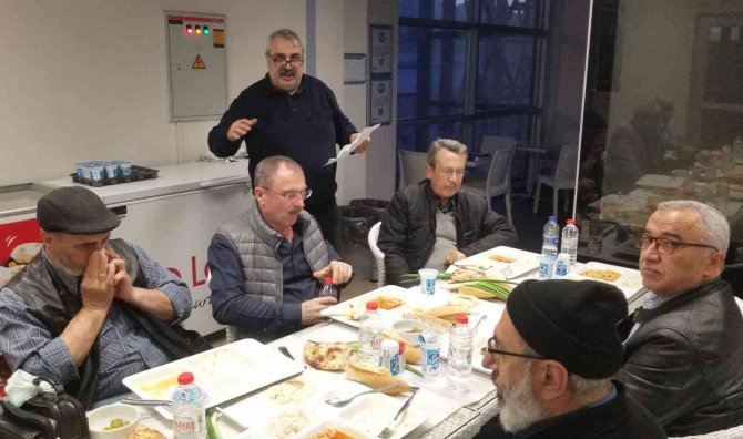 Taş Medreseliler, 42 Yıl Sonra İftar Sofrasında Bir Araya Geldi