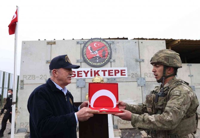 Bakan Akar: "Pençe Kilit Operasyonu’nda Bugüne Kadar 56 Terörist Etkisiz Hale Getirildi. Operasyonumuz Büyük Bir Başarıyla Planlandığı Şekilde Devam Ediyor"