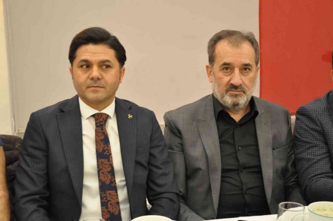 Kars Mhp’den İftar