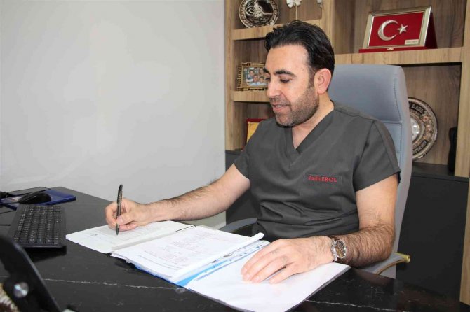 Op. Dr. Erol: "Obezite Ve Metabolik Cerrahi Ameliyatı Geçiren Hastaların İlk Bir Yıl Kesinlikle Oruç Tutmalarını Önermiyoruz"