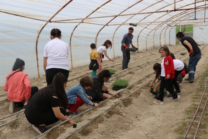 Başkan Köse: “Tüketen Değil Üreten Toplum Olmalıyız”