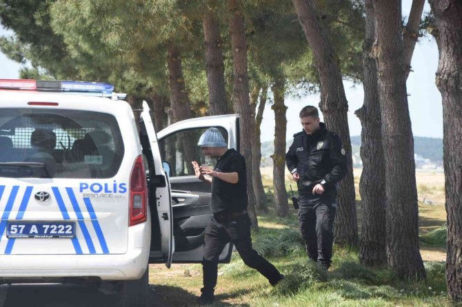 İ̇ntihar İhbarı Ekipleri Harekete Geçirdi