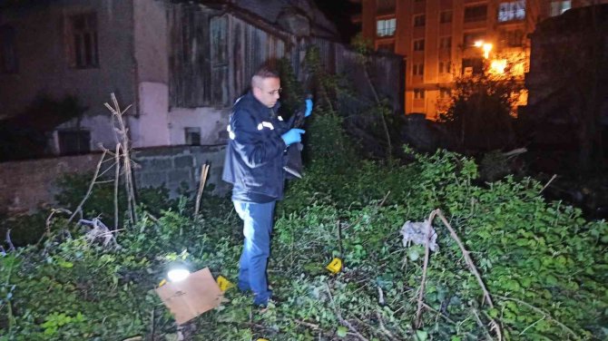 Tüfekle Havaya Ateş Açan Maganda Polisi Alarma Geçirdi