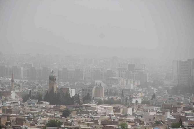 Şanlıurfa’da Toz Taşınımı Hayatı Olumsuz Etkiledi
