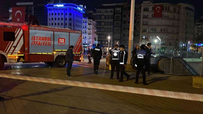 Taksim Metrosunda Korkutan Yangın