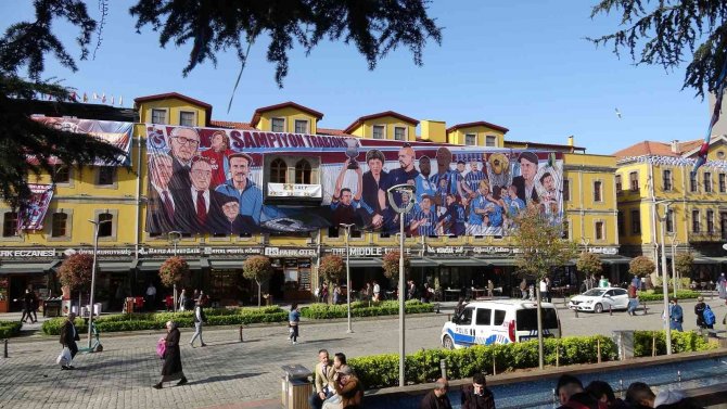 Türkiye, Trabzon’a Akın Ediyor