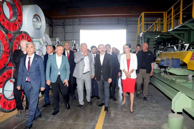 Ticaret Bakanı Muş, Mtosb’de İncelemelerde Bulundu