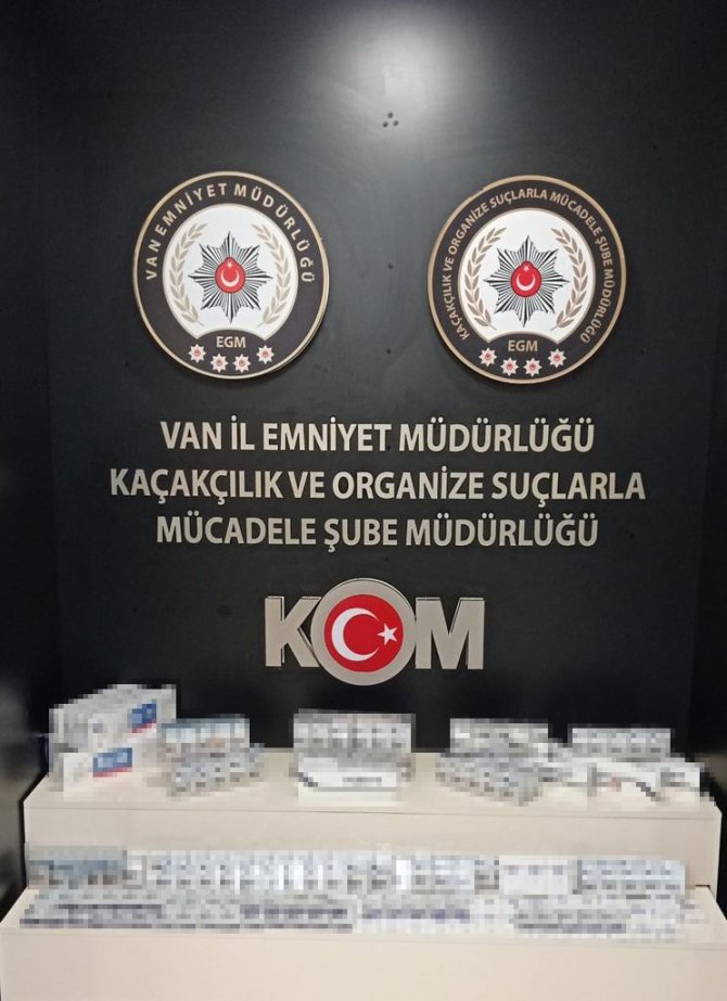 Van’da Kopya Düzeneği Ve Gümrük Kaçağı Malzemeler Ele Geçirildi