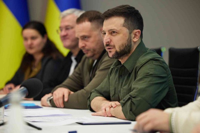 Zelenskiy, Abd Dışişleri Bakanı Blinken Ve Abd Savunma Bakanı Austin İle Görüştü