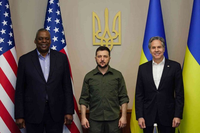 Zelenskiy, Abd Dışişleri Bakanı Blinken Ve Abd Savunma Bakanı Austin İle Görüştü