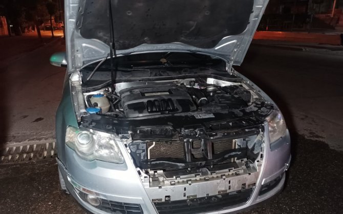Seyir Halindeki Otomobil Alev Alarak Yandı