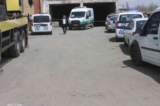 Ağrı’da 17 Yaşındaki Bir Genç Ölü Olarak Bulundu