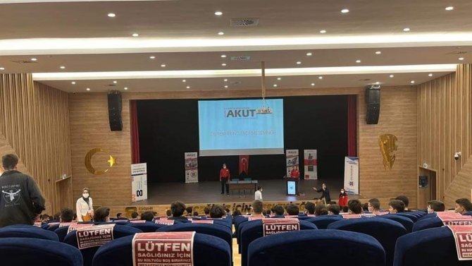 Akut Eskişehir Ekibinden Öğrenciler İçin Deprem Semineri