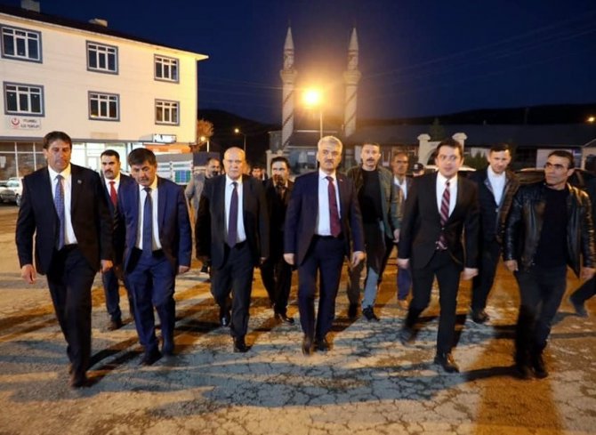 Başkan Pekmezci, Otlukbeli’nde Düzenlenen İftara Katıldı