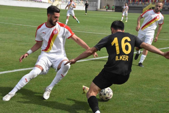 Aliağaspor Fk Bal’da Kaldı