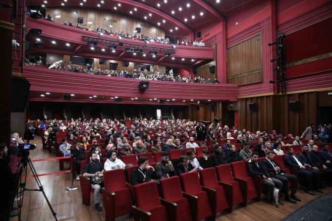 Bursa’da ’Ramazanın Ruhu, İnsanın Huzuru’ Konseri Beğeni Topladı