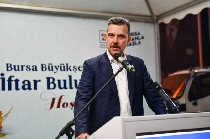 İ̇ftar Sofralarının Ortak Duası: ’Birlik Ve Beraberlik’