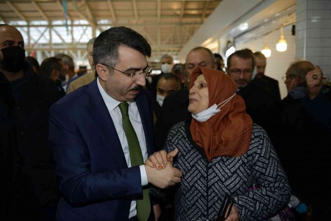 Millet Giyim Pazarı Hizmete Açıldı