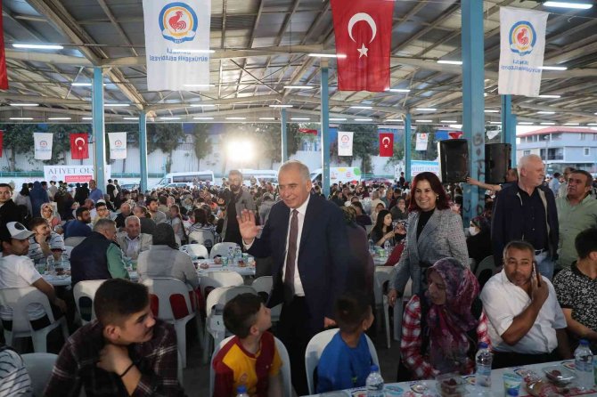 Gönül Sofrası Denizlilileri Buluşturmaya Devam Ediyor