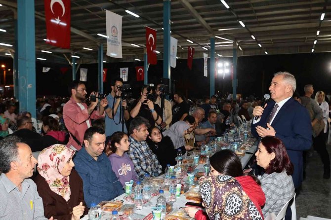 Gönül Sofrası Denizlilileri Buluşturmaya Devam Ediyor
