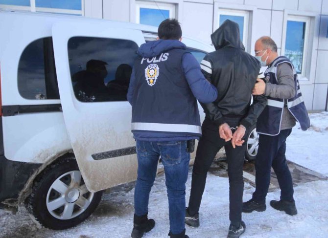 16 Ayrı Sabıkası Bulunan Kablo Hırsızı Tutuklandı