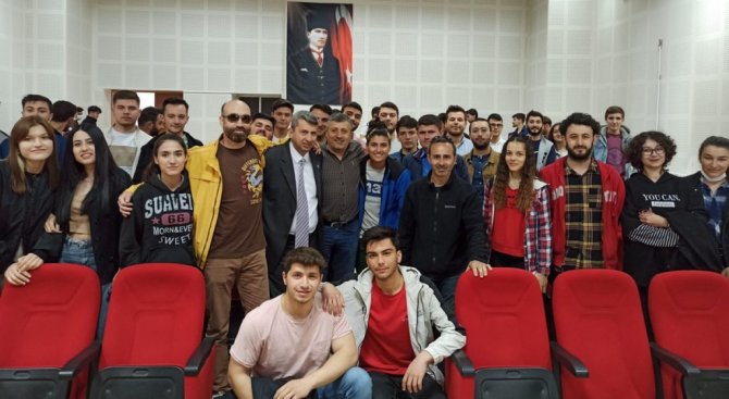 Dpü Ktbmyo’da “Su Altı Ve Su Üstü Arama Kurtarma” Konulu Eğitim