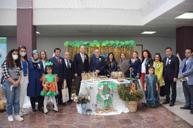 Başarılı Öğretmenlerin Projeleri Sergilendi