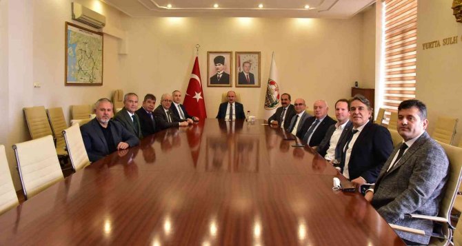 Vali Karadeniz Ege İ̇hracatçılar Birliği’ni Ağırladı