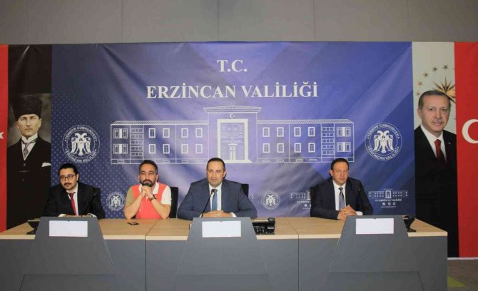 Erzincan’da “Ben Olsaydım” Temalı Bağımlılıkla Mücadele Çalıştayı Yapıldı