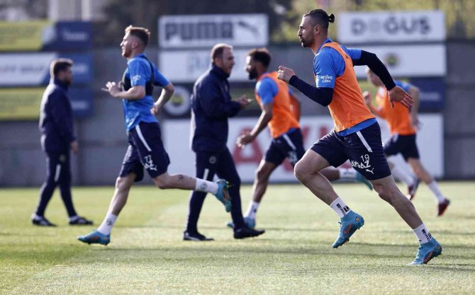 Fenerbahçe, Gaziantep Fk Maçı Hazırlıklarını Devam Ettirdi