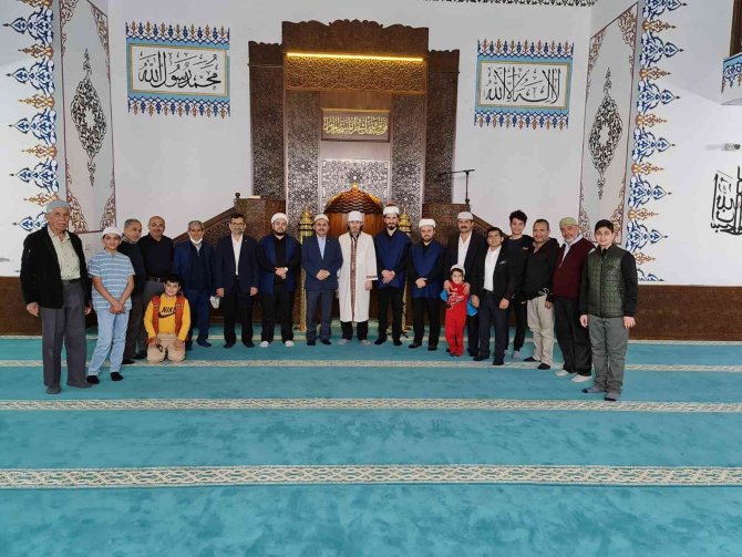 Fethiye’de İlk Defa Enderun Usulü Teravih Kılındı