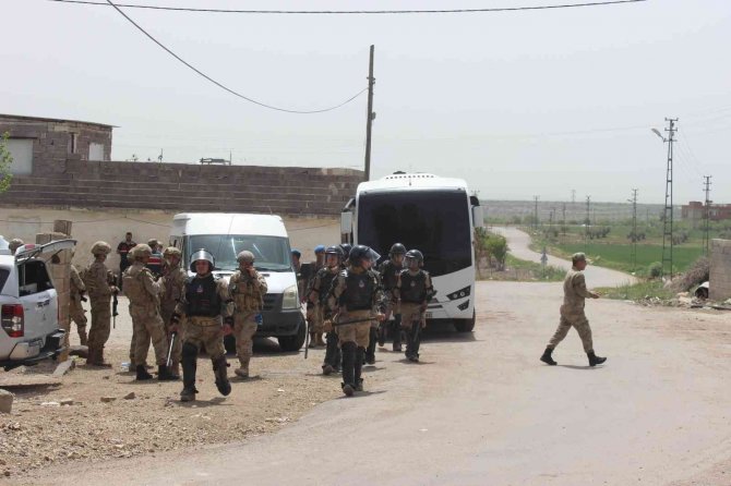 Kilis’te Silahlı Sapalı Taşlı Kavga: 11 Yaralı