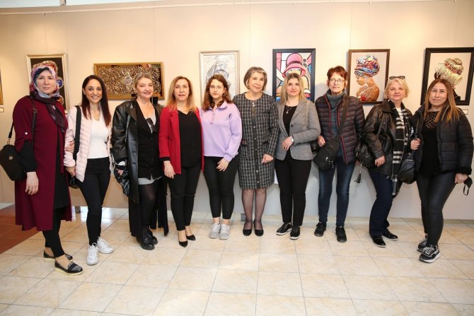 40 Renk 40 Dokunuş Sergisi Aksm’de
