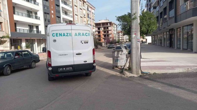 Manisa’da 22 Yaşındaki Genç Otel Odasında Ölü Bulundu