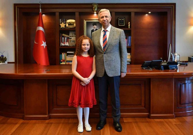 Ankara Büyükşehir Belediyesi Personeli İçin ‘Şiir Gibi Şehir’ Projesi Başlatıldı