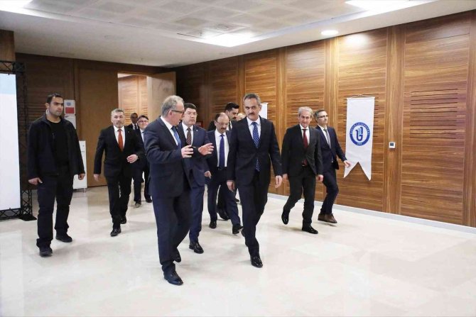 Bakan Özer: “Bartın Üniversitesi Bölgeyi Önceleyen Bir Anlayışla Önemli Başarılara İmza Atmaktadır"