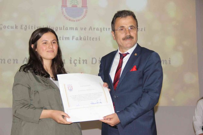 Öğretmen Adayları ‘Diksiyon Eğitimi’ Sertifikalarını Aldı