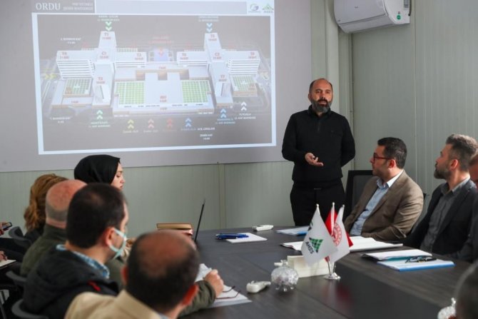 Ordu Şehir Hastanesi Yükseliyor