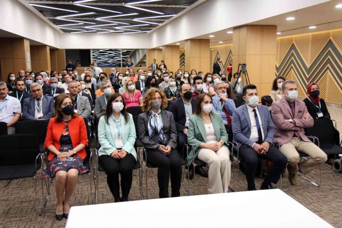 Bağımlılıkla Mücadele Çalıştayı Başladı