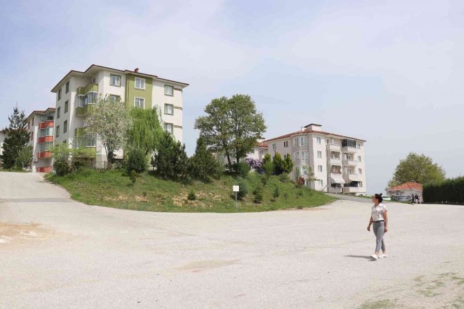 Komşusunun Baltalı Saldırısına Uğrayan Polisin Eşi Dehşet Anlarını Anlattı