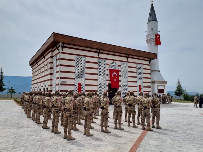 Bakan Soylu’nun Açılışını Yaptığı Cami Hem Selçuklu Hem De Osmanlı Mimarisini Yansıtıyor