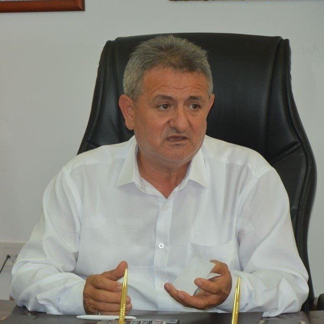 Devrik Başkan Çetindoğan’dan Esnafın Parası İle Kızına Jest