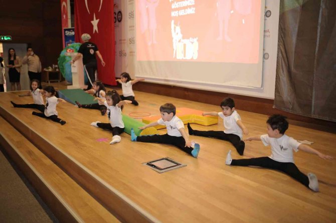 Akd Ki̇ds’de 23 Nisan Coşkusu