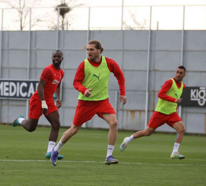 Sivasspor, Galatasaray Maçı Hazırlıklarına Başladı