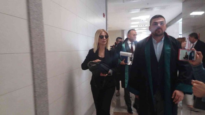 Songül Karlı’nın Kendisini Dolandırdığını Öne Sürdüğü Eski Eşinin Davasına Devam Edildi